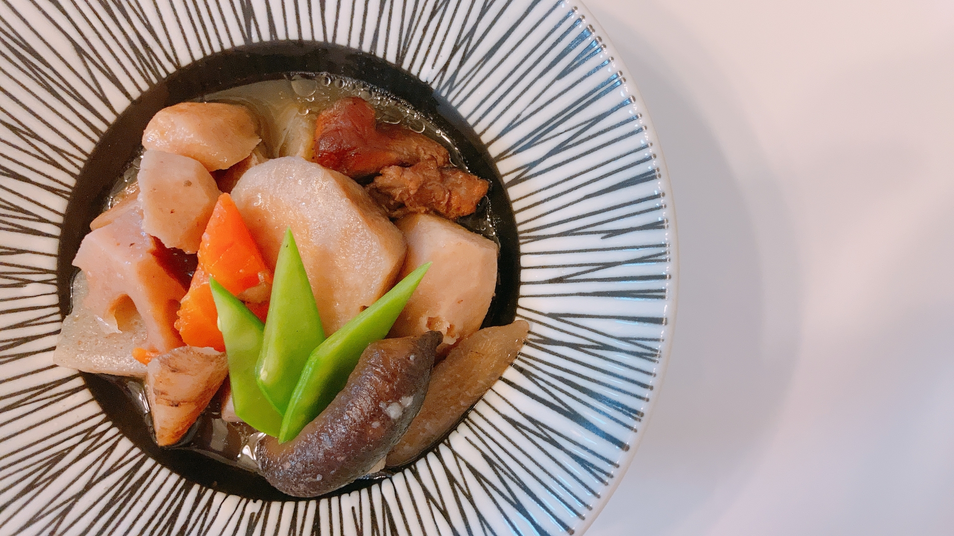 プロが語る 煮物の基本知識 家庭での魚 根菜の煮方とは 若豆クッキング おうちごはんの味方